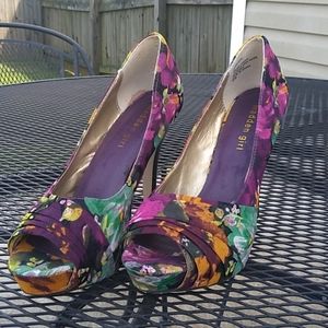 Madden girl Landdon  romantic fairy floral heel size 8